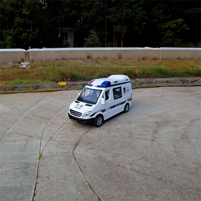 龙岗广东东莞市中医院租私家救护车转院到赣南医学院附属医院叫救护车的电话