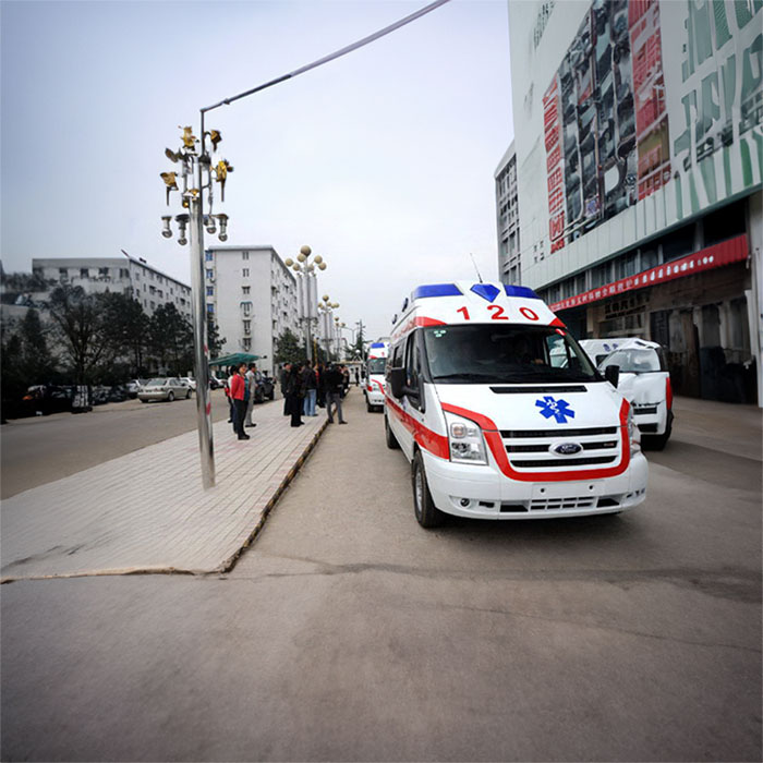 龙岗广东省广州市胸科医院租私人救护车转院到东营市中心医院救护车转运电话-救护车出租