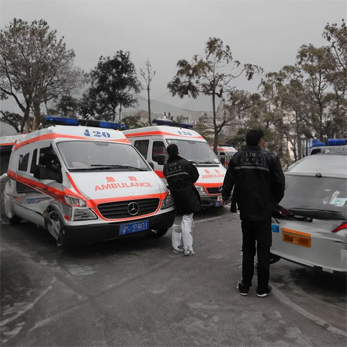 宝安深圳120急救车租赁康复护送到韶关市市辖区长途救护车出租电话