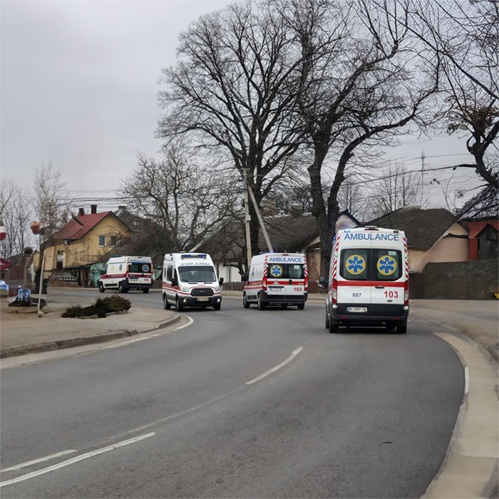 龙岗广东省广州银行医院租私人救护车转院到青海省精神卫生防治院私人救护转运车-救护车出租