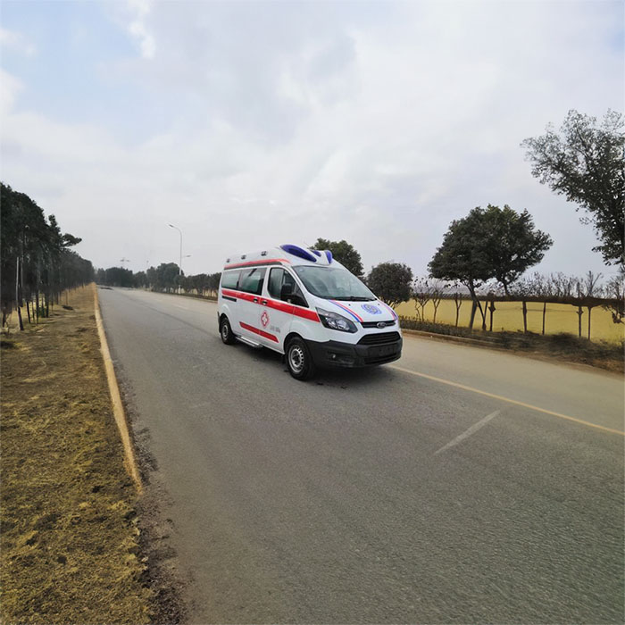 宝安深圳急救车租赁康复护送到广州市萝岗区救护车多少号
