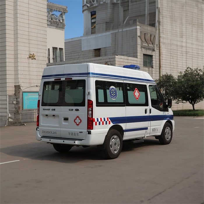 龙岗深圳120救护车租赁康复护送到阳江市阳东县120救护车出租转院电话