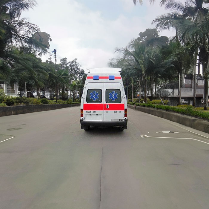 龙岗深圳救护车出租康复护送到江门市蓬江区私人救护车的电话