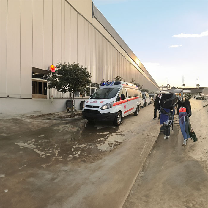龙岗佛山市第二人民医院预约私人救护车租赁到浙江省中医院救护车租赁