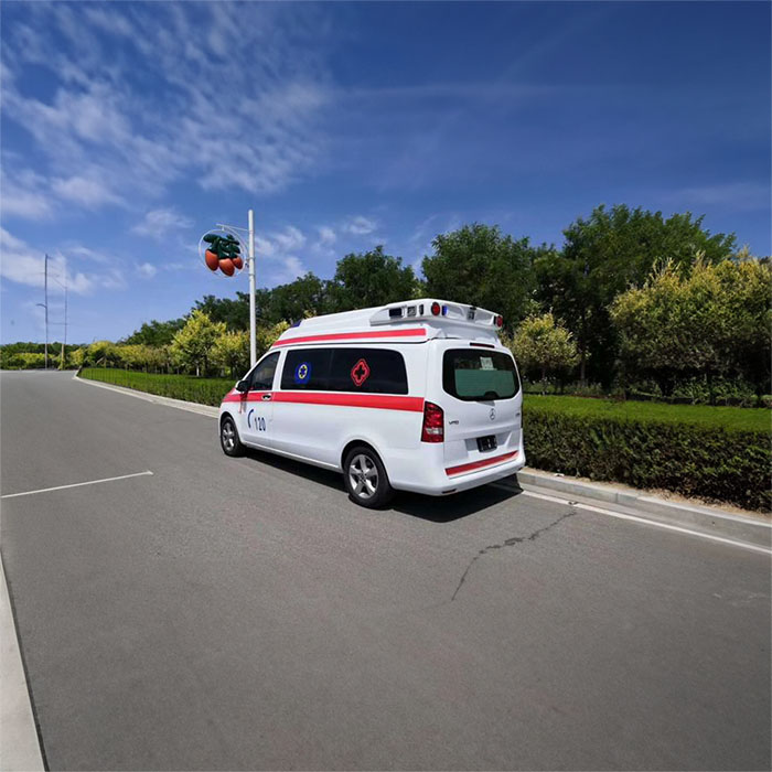 南山深圳急救车租赁康复护送到梅州市蕉岭县转运中心电话