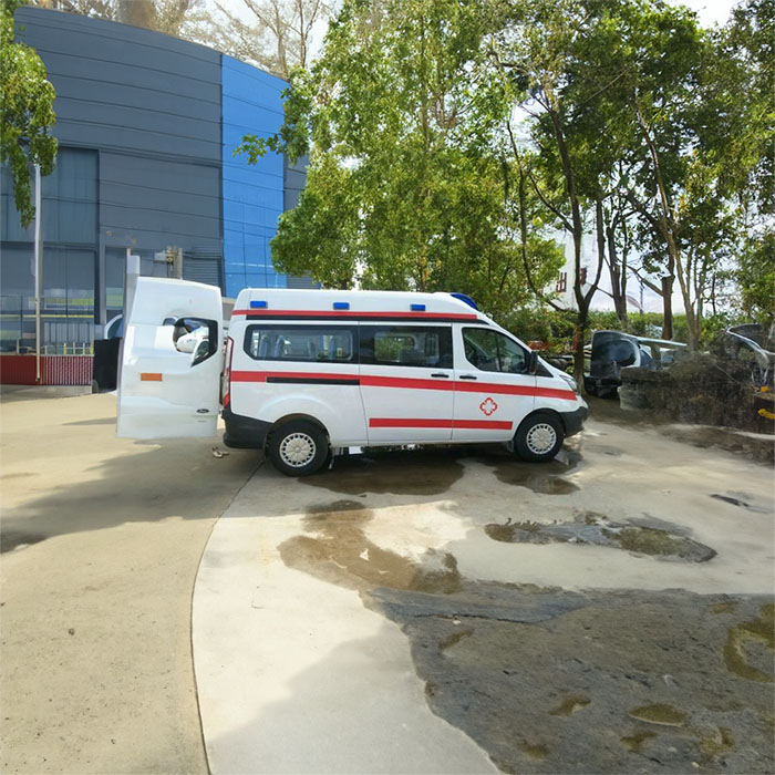 龙岗深圳120急救车租赁病重回老家到肇庆市封开县急救车电话