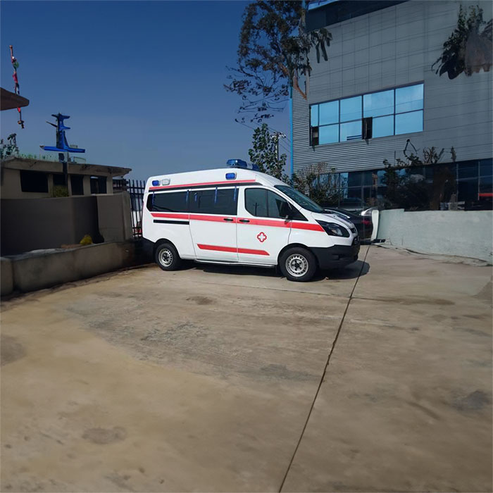 龙岗深圳急救车出租病重回老家到湛江市市辖区急救车出租联系电话