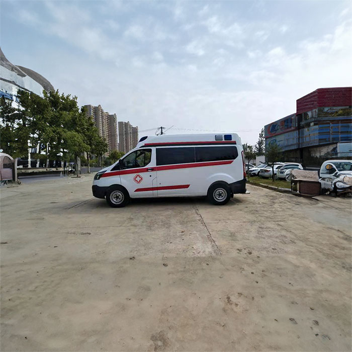 龙岗广东潮州红十字医院出租急救车护送到南京市肿瘤医院租赁120电话