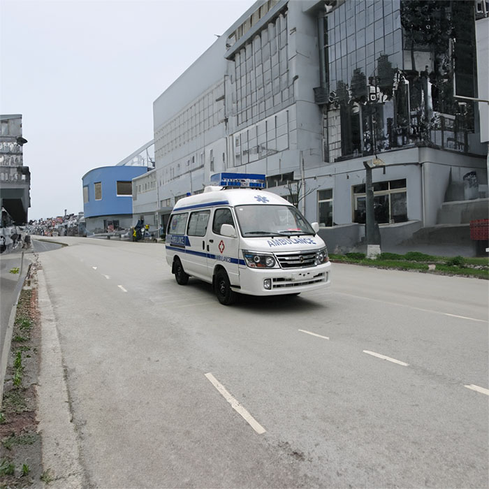 龙岗深圳急救车租赁康复回老家到湛江市廉江市省救护车电话