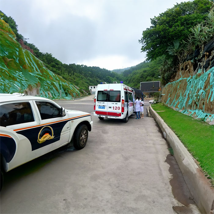龙岗深圳120救护车出租康复护送到汕尾市急救车租车电话号码