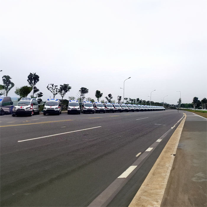 龙岗广39脑科医院租私人救护车到重庆市第九人民医院（重庆医科大学北碚附属医院）医院救护车出租价格