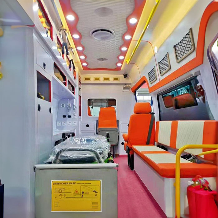 南山深圳急救车租赁康复回老家到汕头市濠江区接送病人专车电话