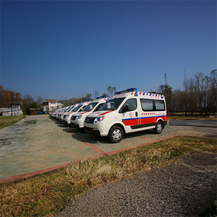 龙岗东莞市妇幼保健院租赁私家救护车转院到重庆市肿瘤医院救护车转运
