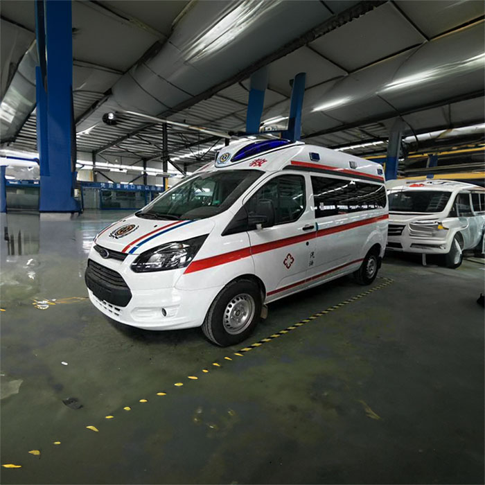 深圳深圳急救车出租出院回老家到汕头市澄海区非急救转运车联系电话