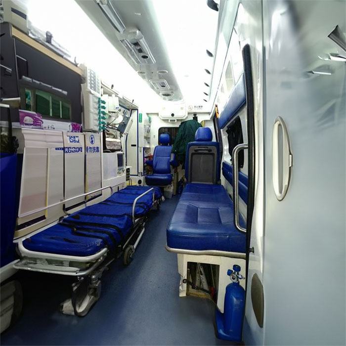 龙岗广铁集团羊城铁路总公司广州医院租用私人救护车护送到株洲市医院救护车出租