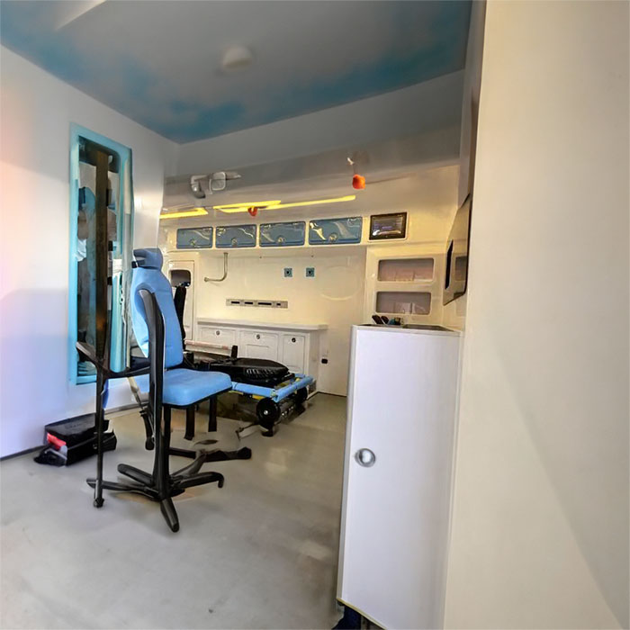 龙岗广东省广州医学院第二附属医院出租急救车护送到西藏自治区藏医院正规救护车出租