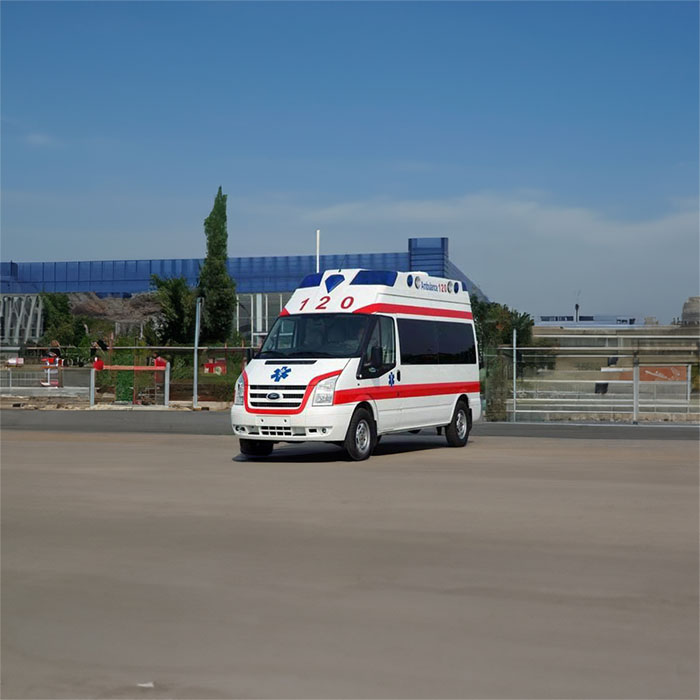 龙岗深圳救护车出租出院返乡到揭阳市普宁市120非急救转运车电话