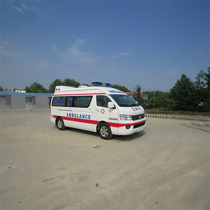 龙岗肇庆市人民医院租救护车护送到青岛市市立医院座救护车多少钱