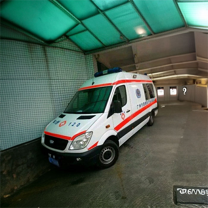 龙岗中山大学附属口腔医院租赁私家救护车转院到广西妇幼保健院救护车出一趟多少钱