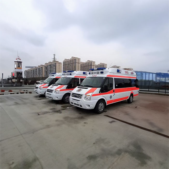 龙岗深圳救护车租赁病重回老家到河源市龙川县120救护车出租转院电话