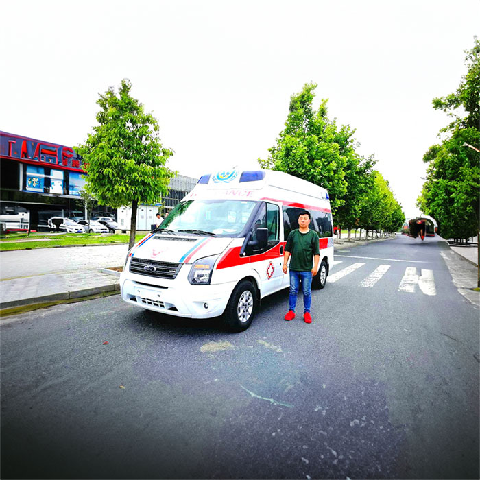 龙岗广东省广医二院租120私人急救车到山西省人民医院救护车出租租赁