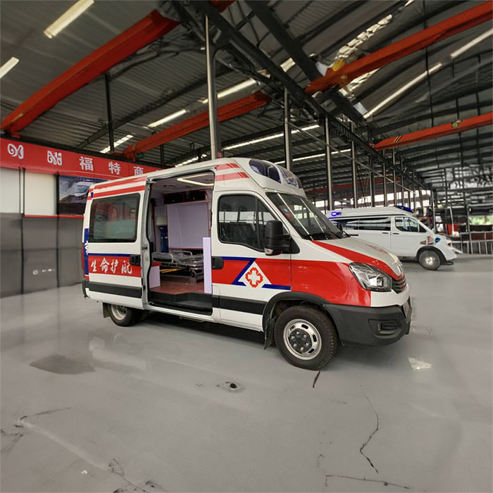 龙岗广东中山大学附属第三医院预约私人救护车转运到广西医科大学附属肿瘤医院正规救护车出租转运