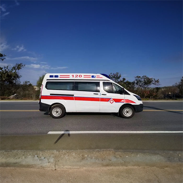 龙岗南方医科大学深圳宝安医院租私家救护车转院到浙江省台州医院救护车出租正规