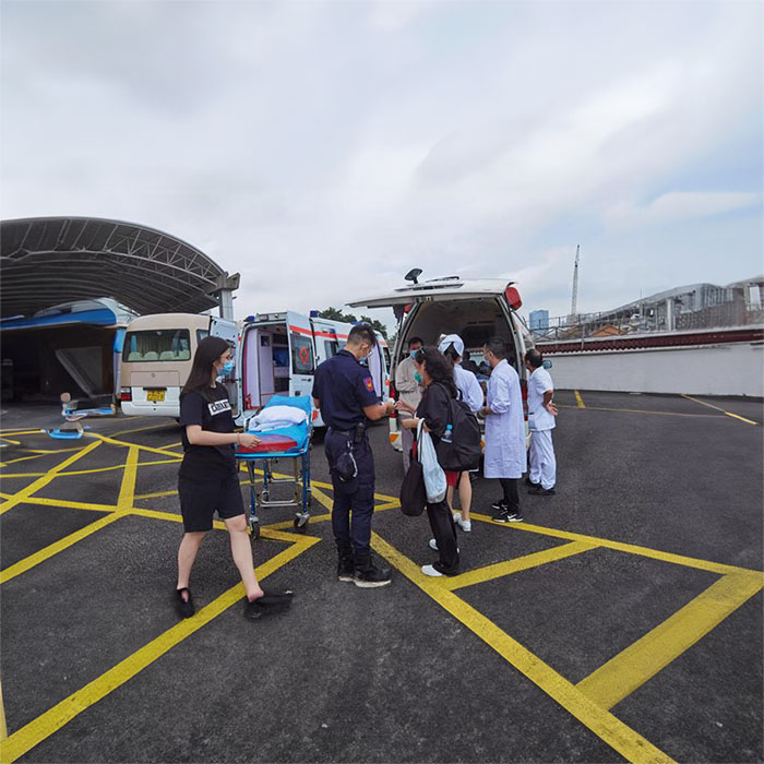 龙岗深圳120急救车出租出院回家到汕头市金平区租用救护车电话