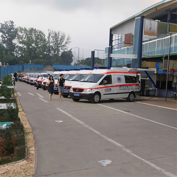 龙岗深圳120救护车租赁康复回老家到佛山市禅城区救护车电话号码是什么