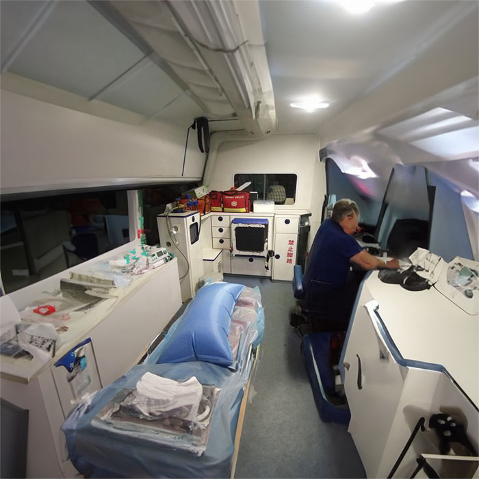 龙岗广东省清远市中医院出租急救车护送到宜昌市人民医院长途救护车转运中心-救护车出租