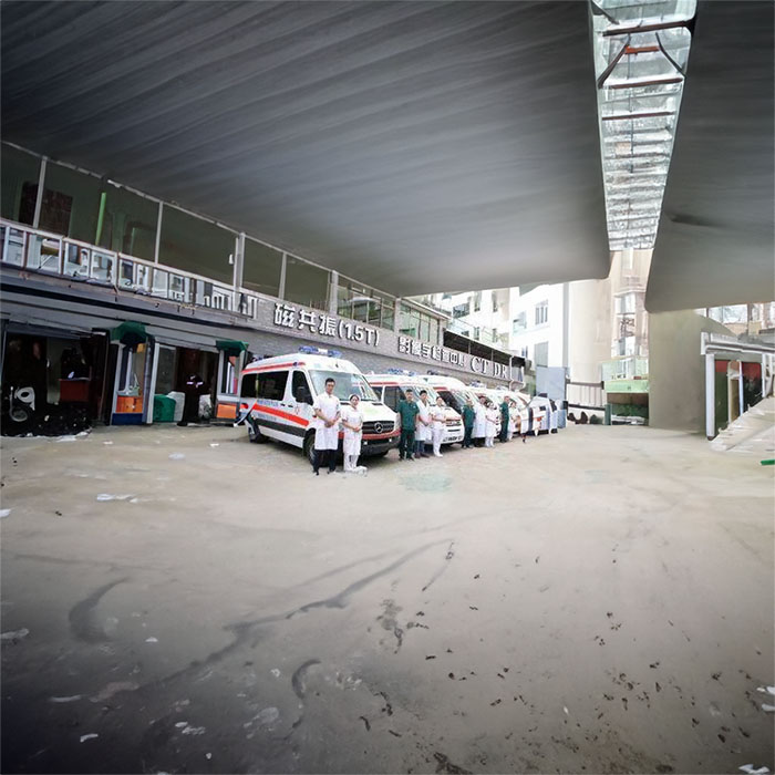 龙岗广东省东莞东华医院租私人救护车转院到重庆医科大学附属第二医院救护车出租转运中心