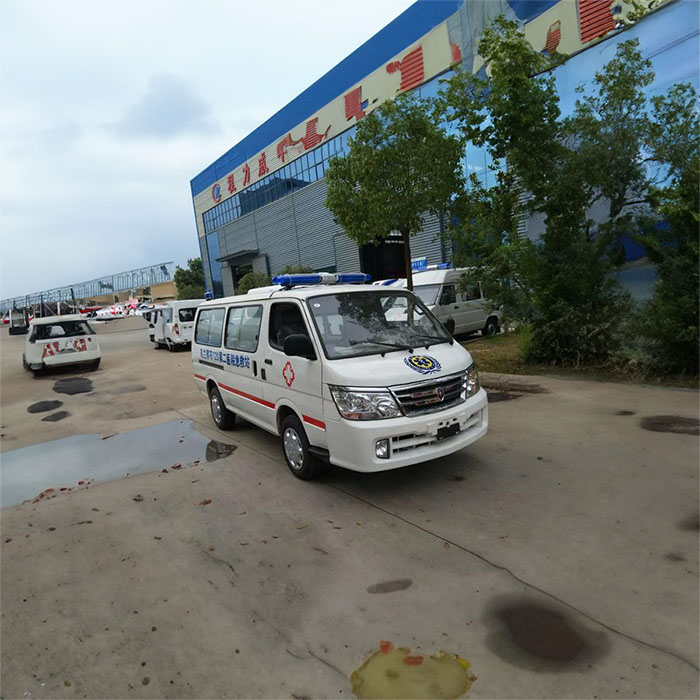 广州中医药大学附属医院租私人救护车转院到哈尔滨市中医医院120救护车出租