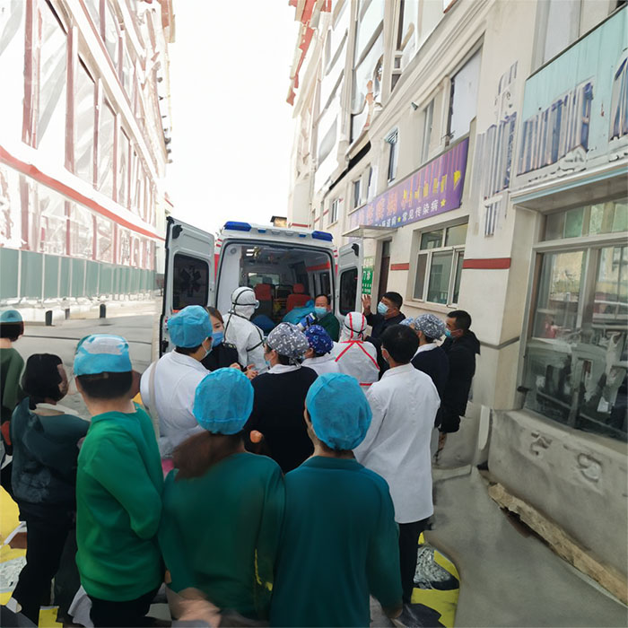 龙岗广东省中山市博爱医院租赁私家救护车转院到中国人民解放军三O四医院救护车用车