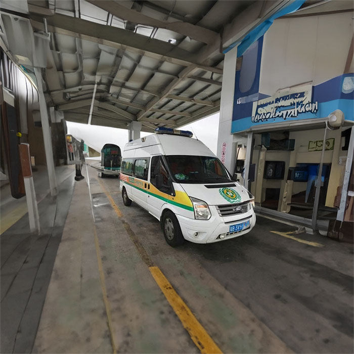 南山深圳急救车出租康复护送到中山市出院接送车电话