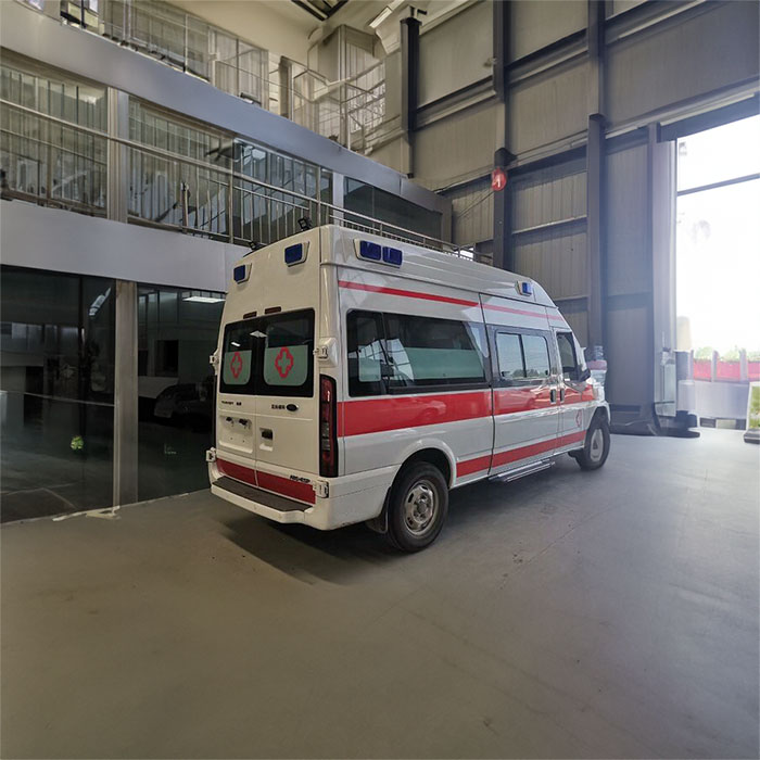 深圳深圳120救护车租赁康复回家到广州市天河区急救车租赁联系电话