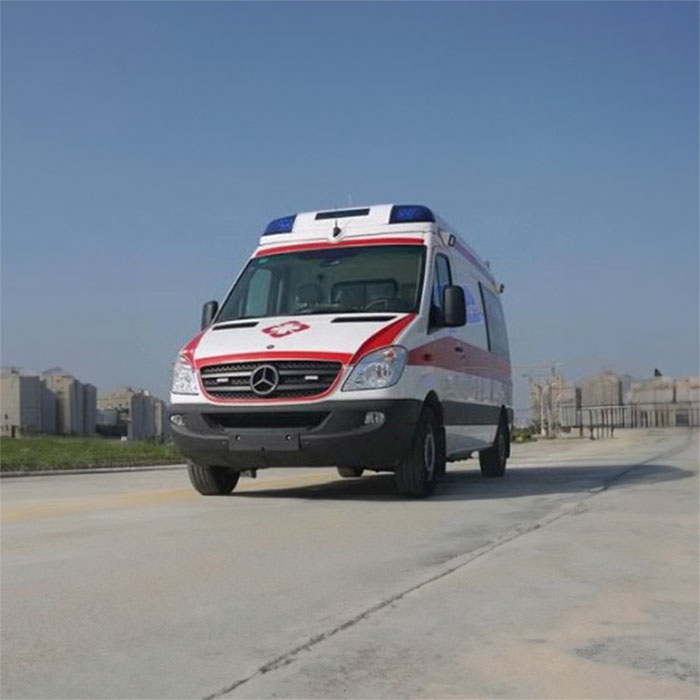 南山深圳120救护车租赁病重回老家到河源市东源县医院联系方式