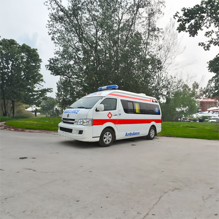 福田深圳120救护车出租病重返乡到江门市开平市救护车转运电话
