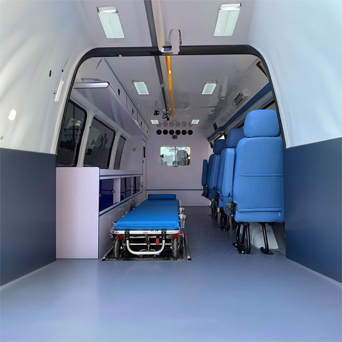 龙岗潮州红十字医院租救护车护送到吉林省人民医院南区病人转运车辆公司-救护车出租