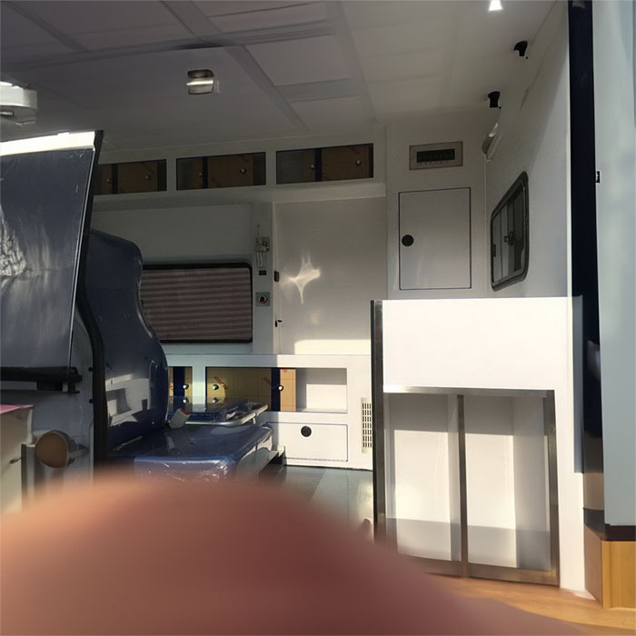 韶关地区人民医院私人救护车出租到重庆市大坪医院（第三军医大学大坪医院）救护车出租服务