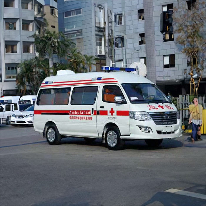 深圳深圳120急救车租赁病重回老家到茂名市茂南区重症病人转院如何联系医院