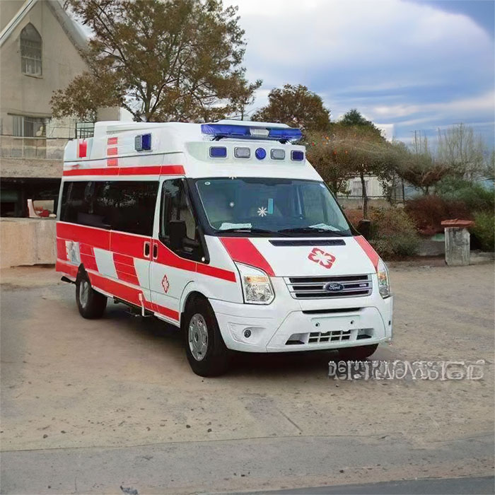 龙岗罗定市人民医院租赁私人救护车转运到南军总医院救护车出租公司