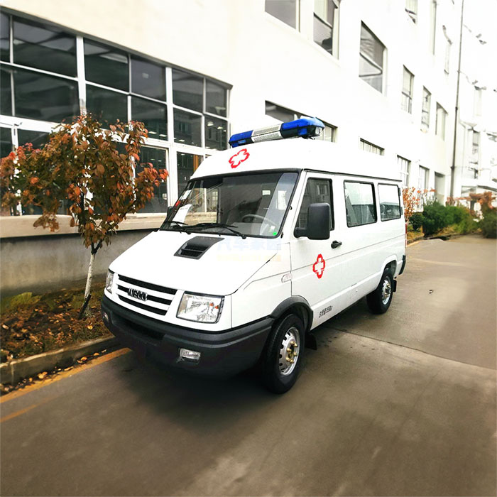 广东南方医科大学深圳宝安医院租赁私家救护车转院到复旦大学附属华东医院（上海华东医院）救护车租赁