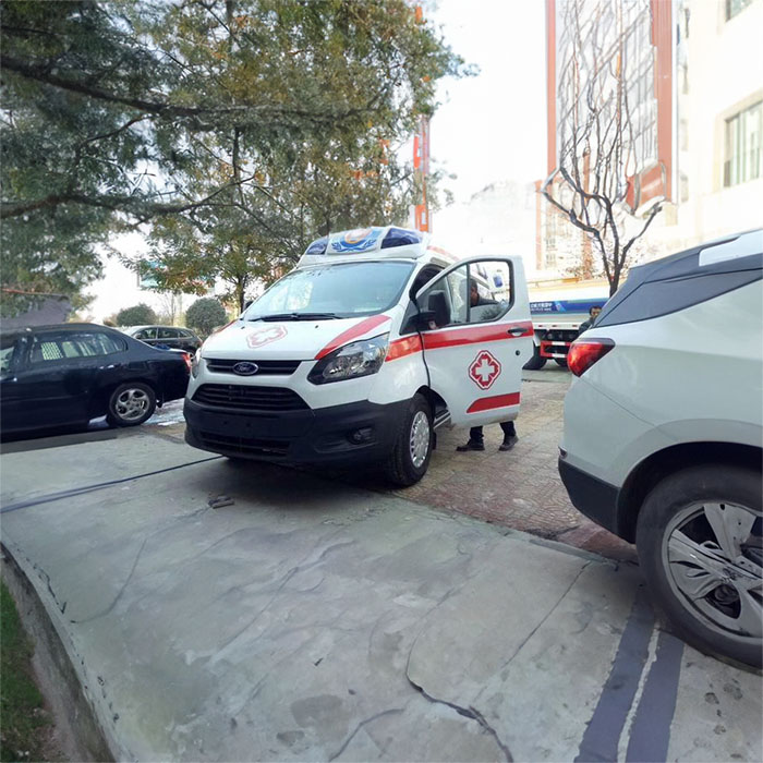 深圳深圳120救护车出租出院返乡到茂名市电白县救护车应该打什么电话