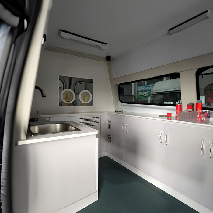 宝安中山市博爱医院租赁正规救护车到常州市妇幼保健院救护车急救电话