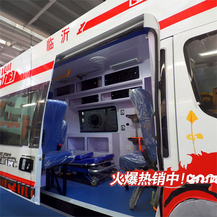 深圳深圳急救车租赁出院返乡到梅州市转院怎么联系救护车