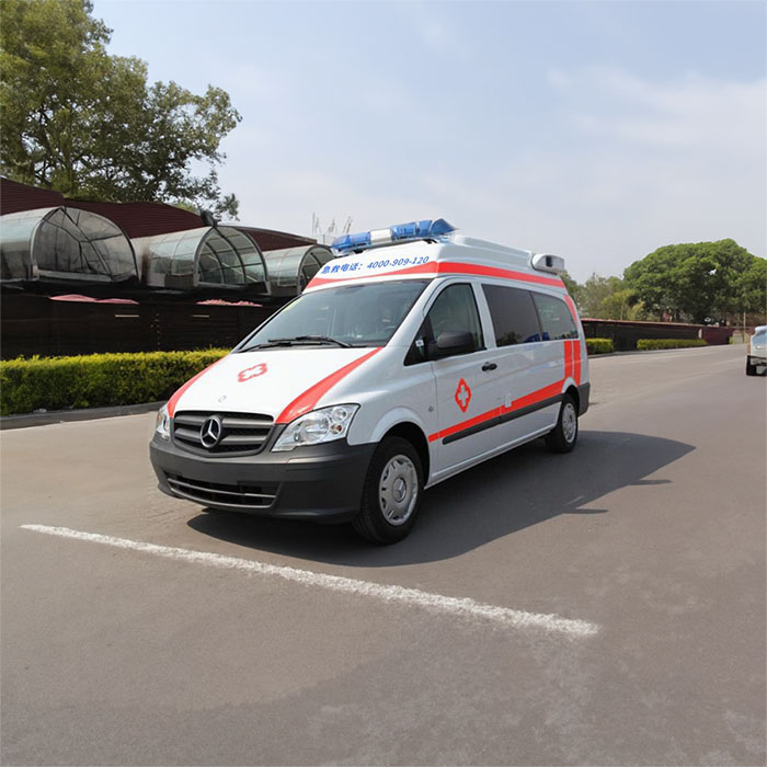 宝安广东汕头市中心医院租私人急救车到湖南中医药大学附属医院私人救护车租赁联系电话