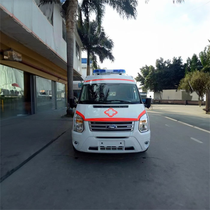 盐田广东省广州医学院第二附属医院租用私人救护车护送到玉溪市中医院救护车收费标准