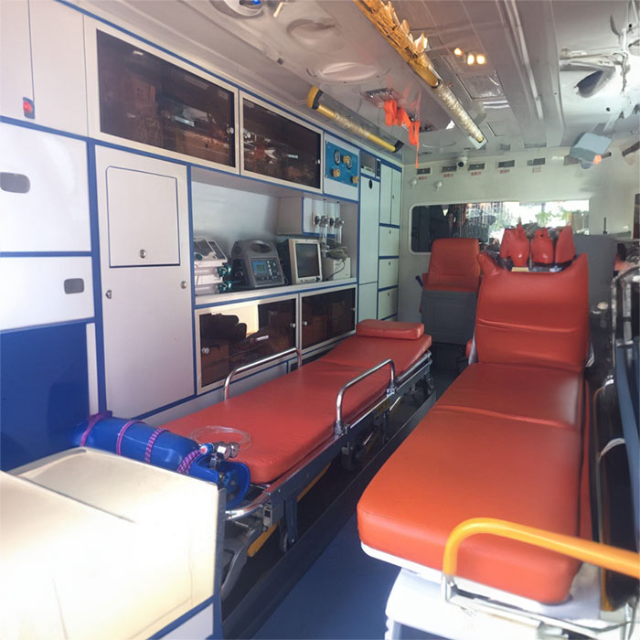 盐田中山市小榄人民医院租赁私人救护车到吉林大学中日联谊医院总部救护车出租电话