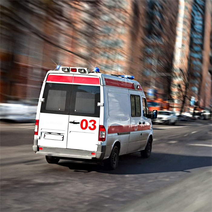 盐田广东省中国人民解放军七三医院租赁私人救护车到南通市肿瘤医院北院（肿瘤医院北院）救护车价格