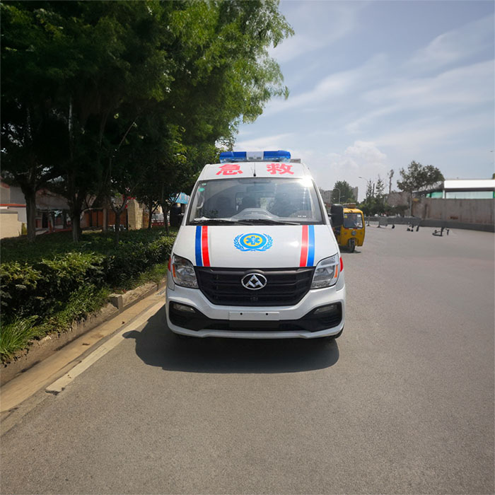 盐田茂名市人民医院租赁正规救护车到新疆生产建设兵团总医院救护车出租